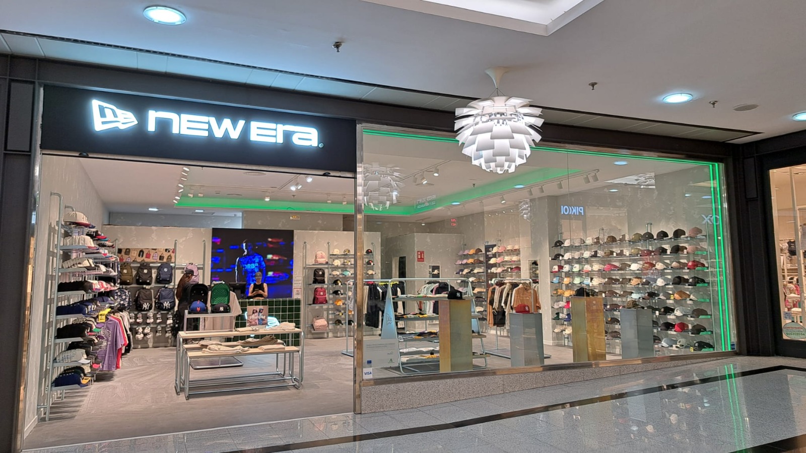 ¡NEW ERA EN LA CAÑADA SHOPPING! ¡NEW ERA EN LA CAÑADA SHOPPING!